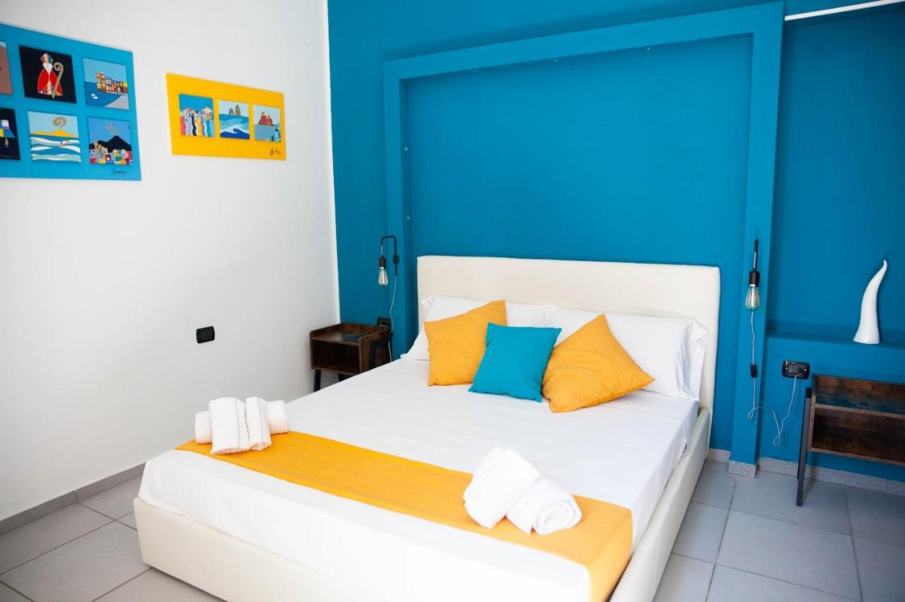 Track 60 - Private Rooms Garibaldi Naples Exterior photo