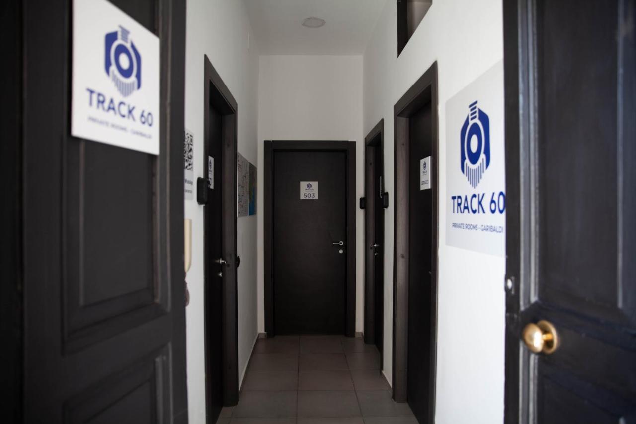 Track 60 - Private Rooms Garibaldi Naples Exterior photo