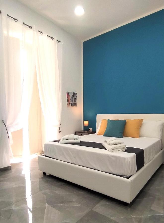 Track 60 - Private Rooms Garibaldi Naples Exterior photo